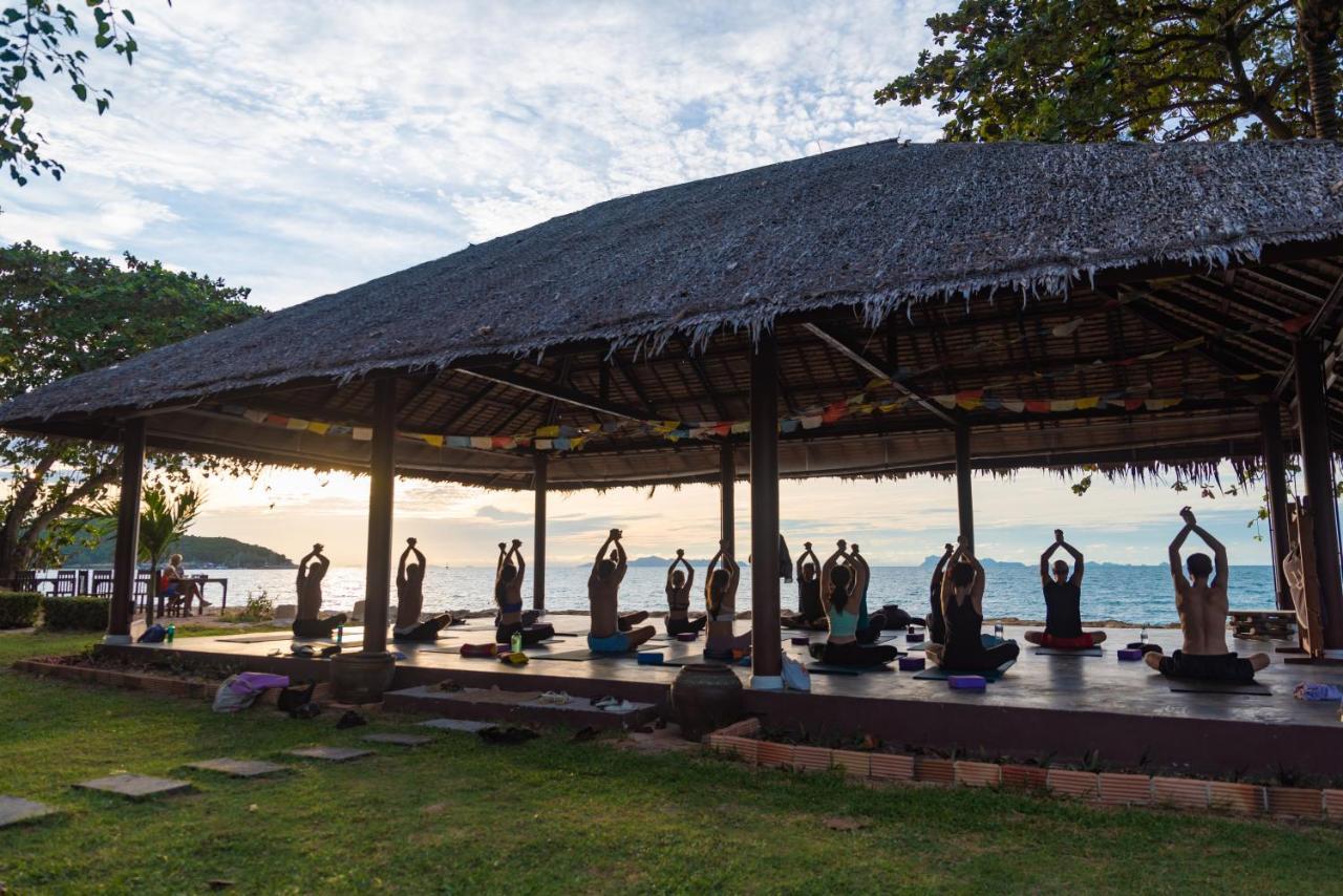 Satva Samui Yoga And Wellness Resort Amphoe Koksamui Buitenkant foto