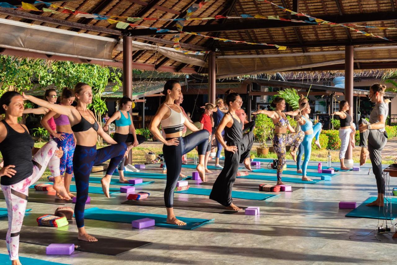 Satva Samui Yoga And Wellness Resort Amphoe Koksamui Buitenkant foto