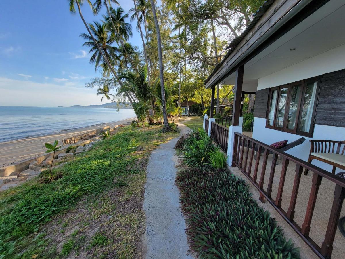 Satva Samui Yoga And Wellness Resort Amphoe Koksamui Buitenkant foto