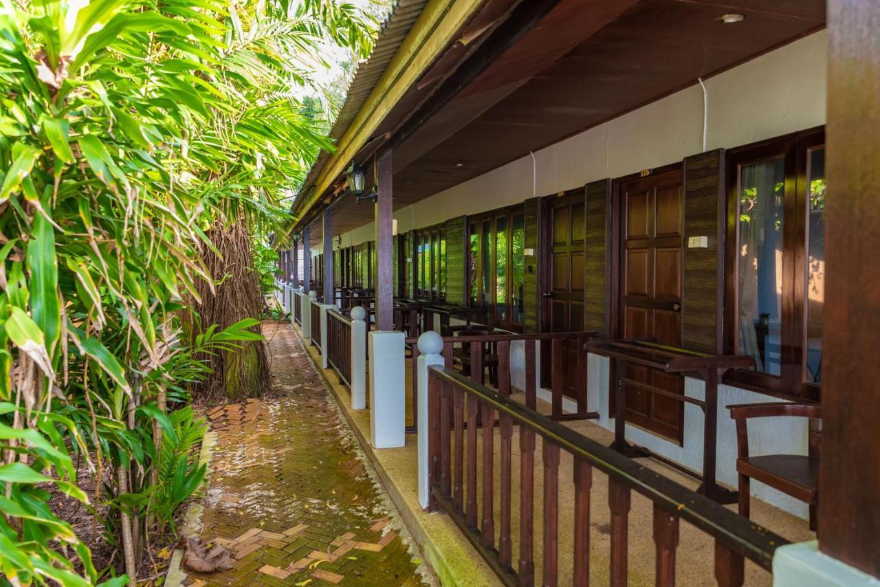 Satva Samui Yoga And Wellness Resort Amphoe Koksamui Buitenkant foto